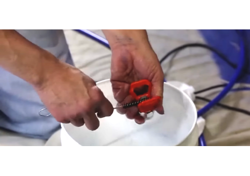 Πως να καθαρίστε σωστά το Airless μηχάνημα βαφής σας. 