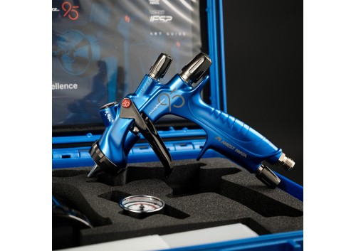 Standard vs Split Nozzle: Ποιο Μπεκ της Anest Iwata είναι το Κατάλληλο για Εσάς;